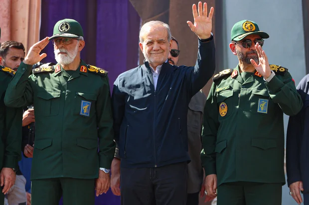 Iran Warns of Wider War as U.S. Weighs Next Steps and Regional Tensions Escalate