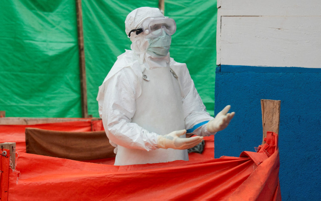 Congo Begins Ebola Vaccinations for Health Workers in Epicenter of Outbreak
