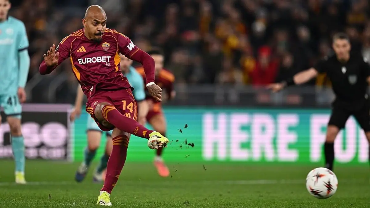 How Donyell Malen Transformed From Aston Villa Fringe Player to Europe's Top Scorer at Roma