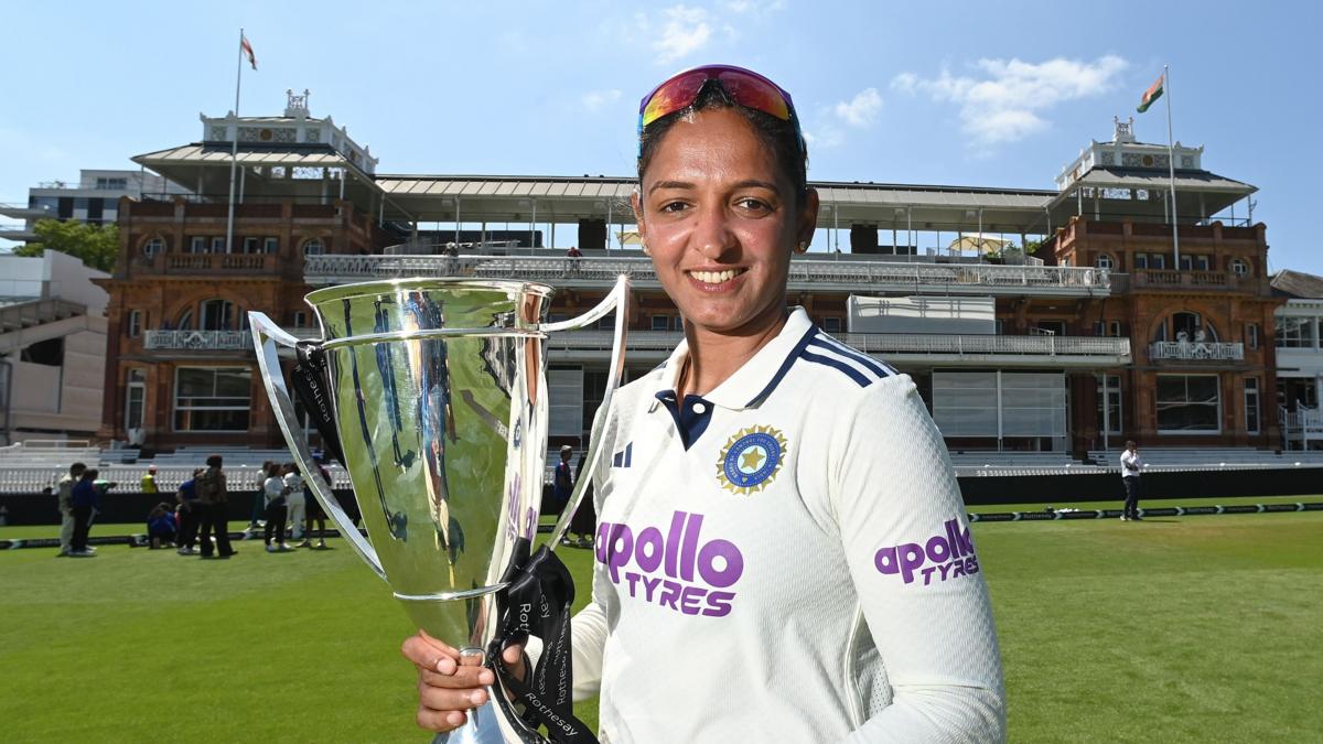 Harmanpreet Kaur Steps Down as India Women’s Captain Across All Formats