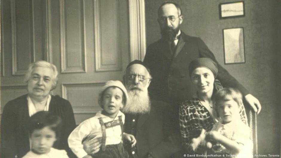 When Berlin and Stuttgart Apartments Tell Stories of Nazi Persecution and Jewish History