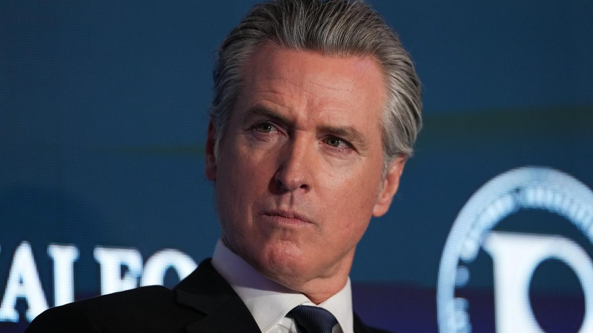 California Governor Gavin Newsom Signs Order to Explore Mandatory AI Kill Switch